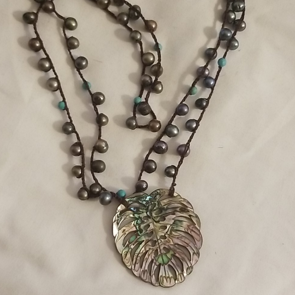 Black pearl turquoise Paua shell necklace